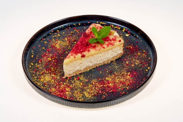 Sernik kokosowy z ganachem z białej czekolady