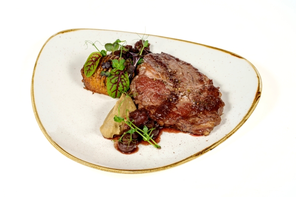 Stek z sezonowanego antrykotu