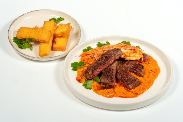 Stek surf'n'turf Caribeña