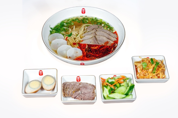 makaron lanzhou z wolowina