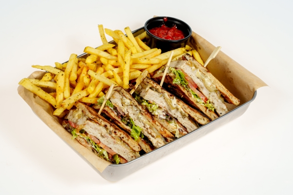 Club sznita z kurczakiem